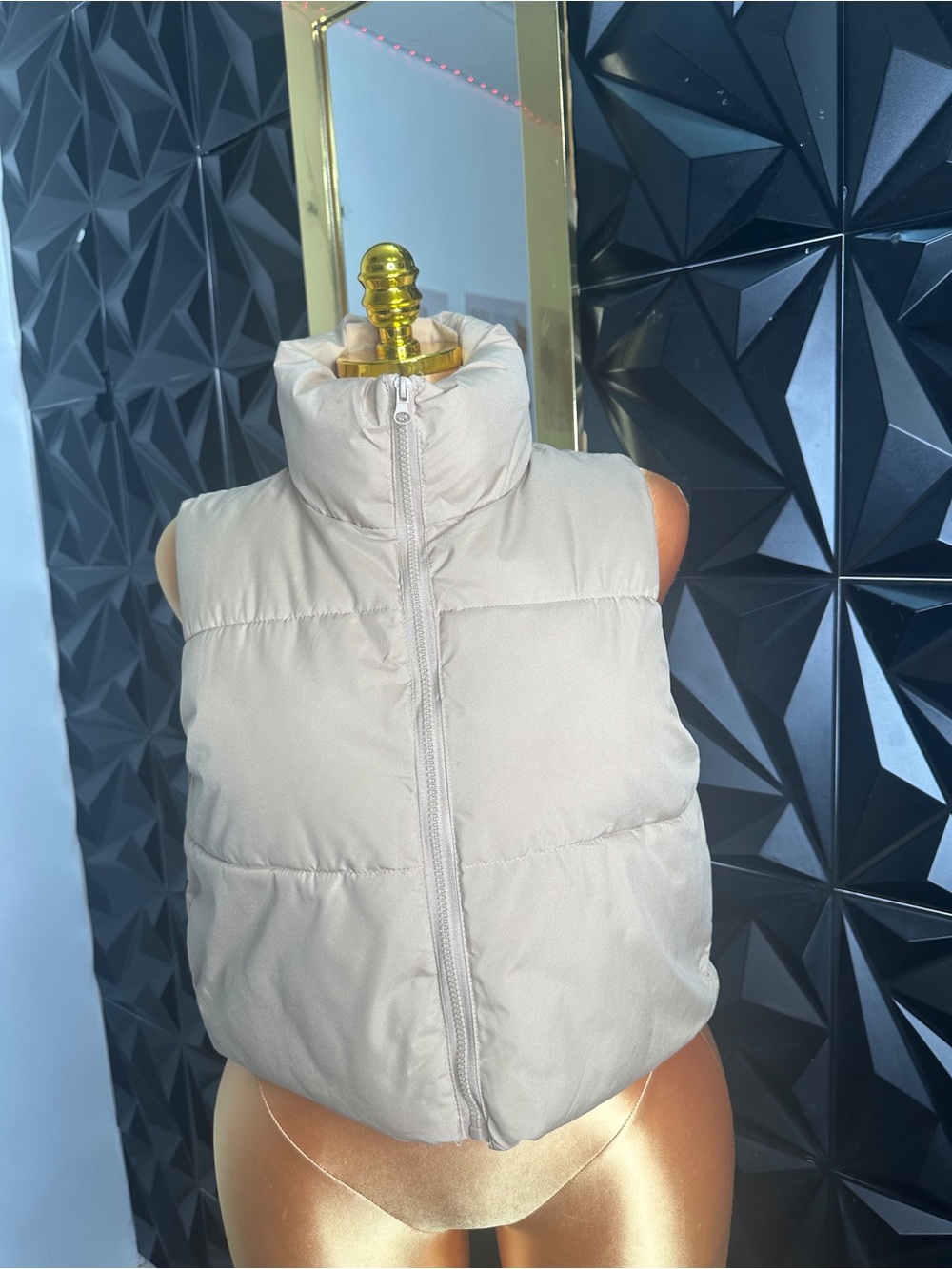 🔥🧥Women's Puffer Vest Cropped Zip-Up in Light Beige